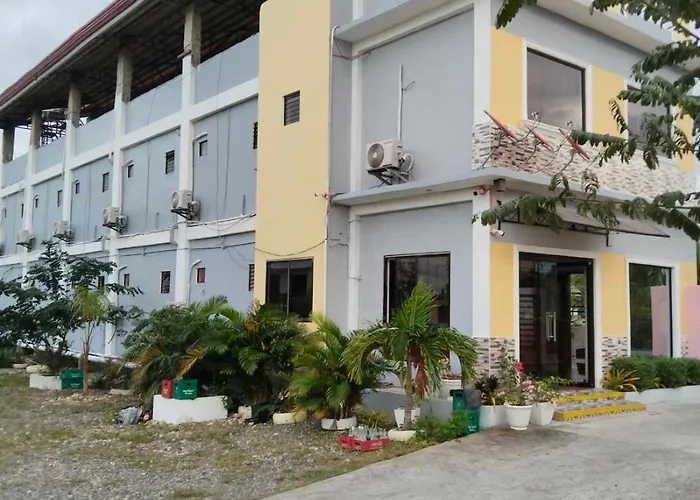 Althea Birds Nest Inn Moalboal